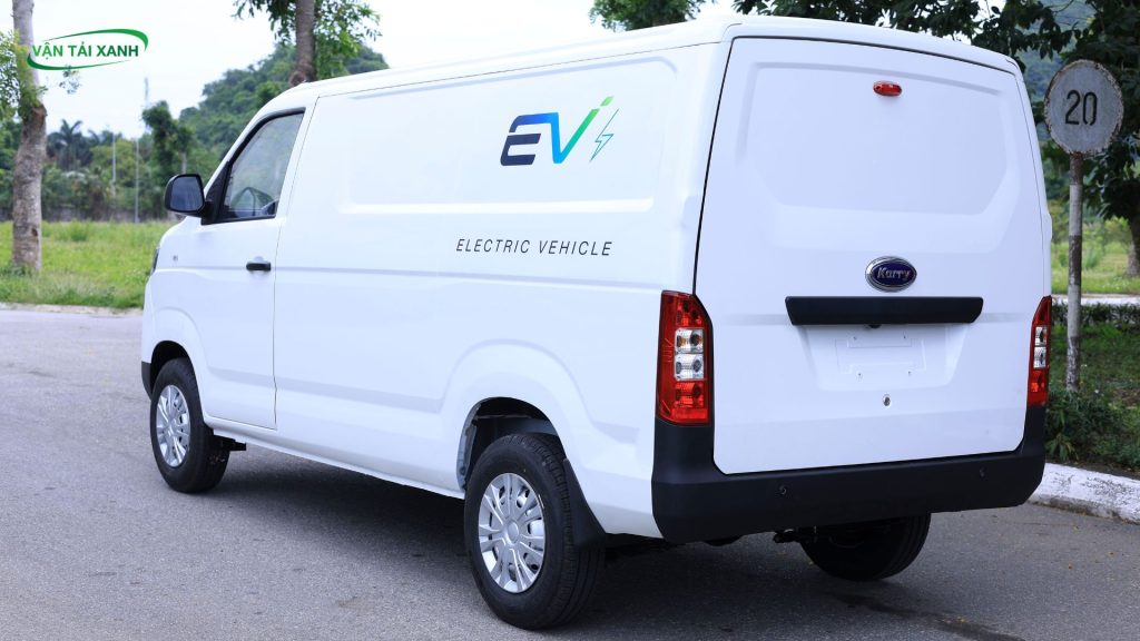 Xe van điện karry E5 ra mắt 2026