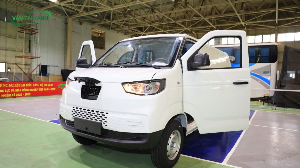 Karry E5 Van - Lăn bánh cuối năm 2025