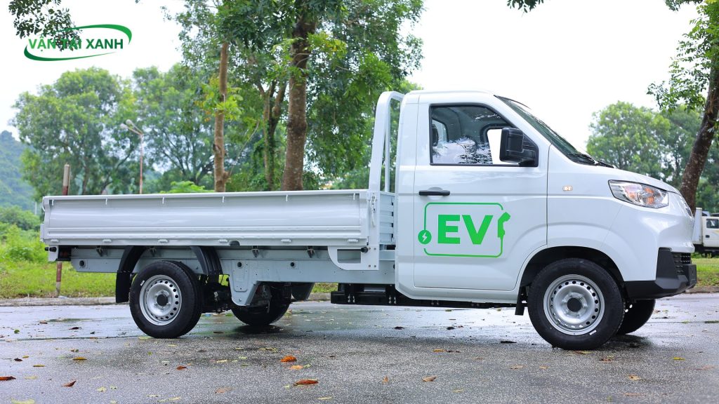 Thùng lửng trang bị trên xe tải điện X5 - 2026