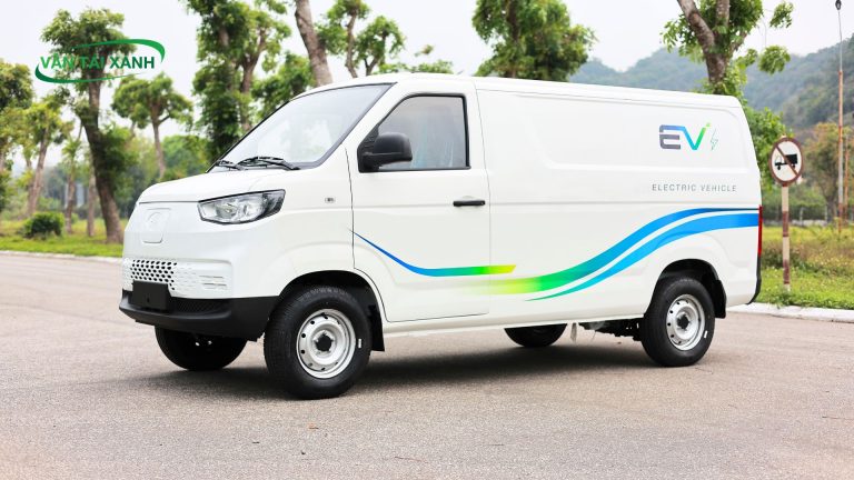 Hình ảnh hoàn thiện xe van điện E5 chuẩn bị ra mắt 2026