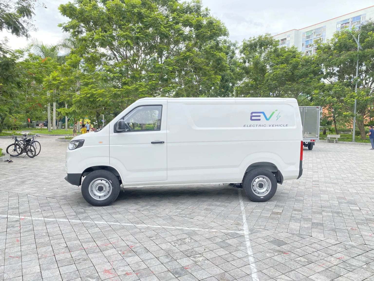 Tổng hợp các dòng xe tải van điện phổ biến tại thị trường Việt Nam - Xetaidien.vn