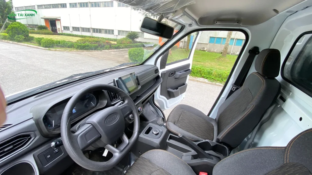 Nội thất cabin xe tải điện X5